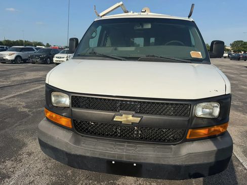 Used 2013 Chevrolet Express 2500 RWD image 3