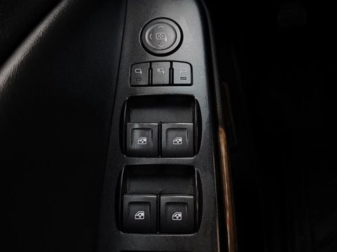 Used 2015 GMC Yukon Denali w/ Premium Package AWD/4WD image 15
