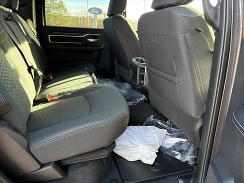 New 2026 RAM 2500 Big Horn AWD/4WD image 19