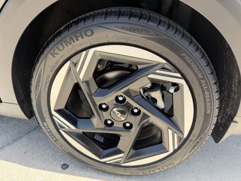 Used 2025 Kia K4 EX FWD image 30
