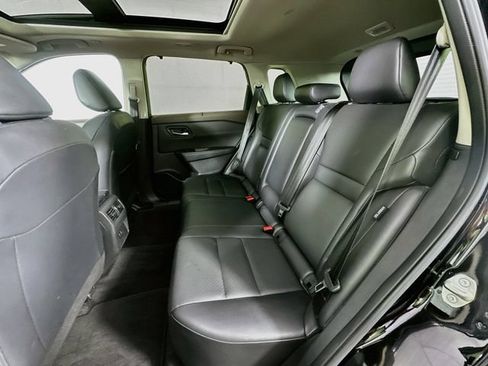 Used 2023 Nissan Rogue SV w/ SV Premium B Package AWD/4WD image 26