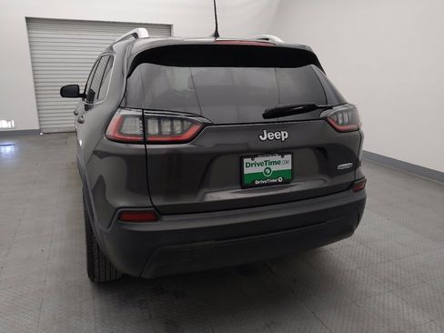 Used 2020 Jeep Cherokee Latitude Plus image 6