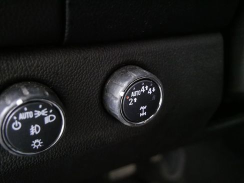 Used 2021 GMC Canyon Denali image 15