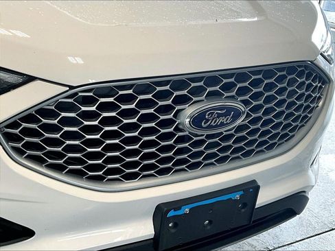 Used 2024 Ford Edge SEL w/ Convenience Package image 30