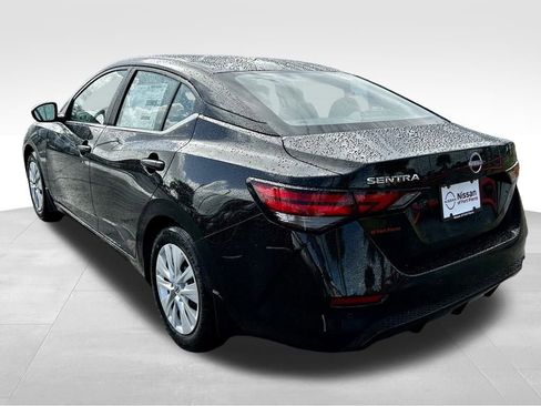 New 2025 Nissan Sentra S image 4