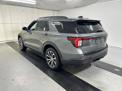 Used 2026 Ford Explorer ST-Line AWD/4WD image 7