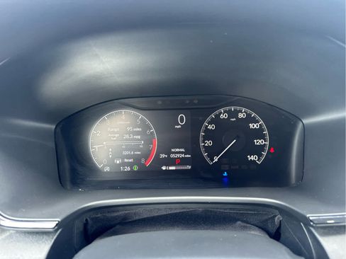 Used 2023 Honda CR-V LX image 24