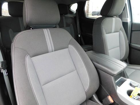 Used 2023 Chevrolet Blazer LT w/ Convenience Package FWD image 19