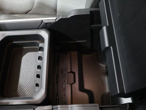 Used 2021 RAM 1500 Big Horn image 31