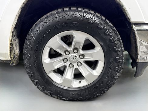 Used 2021 RAM 1500 Laramie image 32