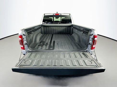Used 2022 RAM 1500 Laramie AWD/4WD image 29