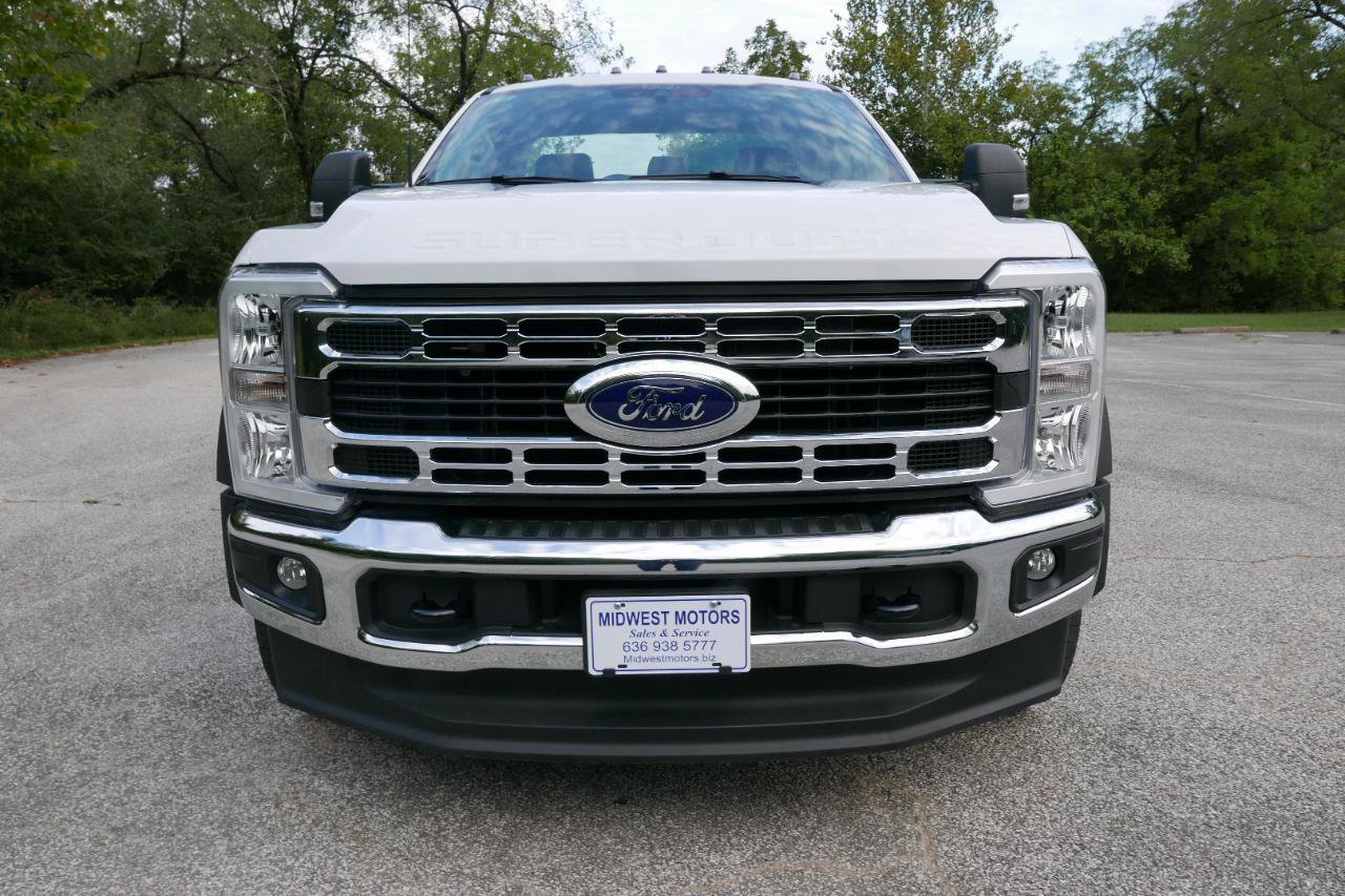 Used 2025 Ford F450 XL w/ XL Chrome Package AWD/4WD image 3