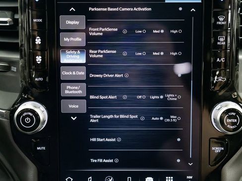 New 2026 RAM 3500 Laramie w/ Night Edition AWD/4WD image 20