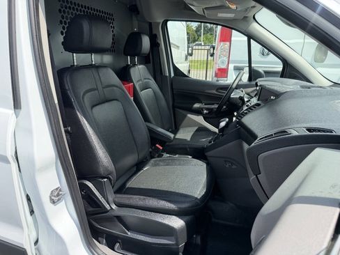 Used 2023 Ford Transit Connect XL FWD image 9