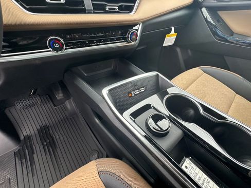New 2026 Chevrolet Equinox ACTIV FWD image 33