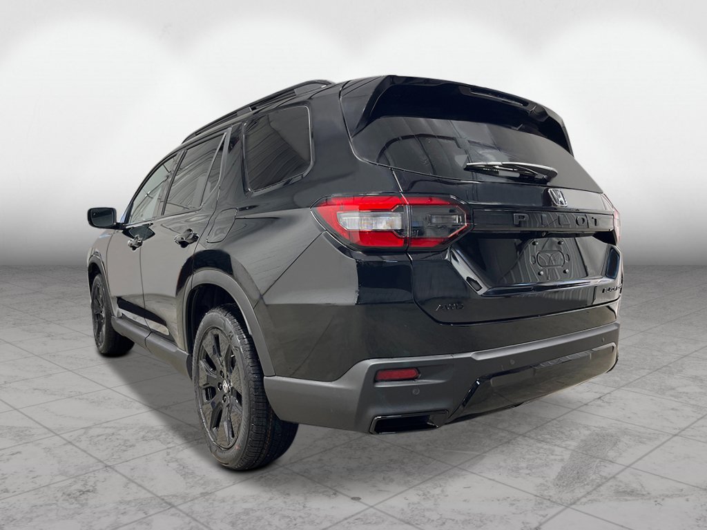 New 2026 Honda Pilot Black Edition image 3