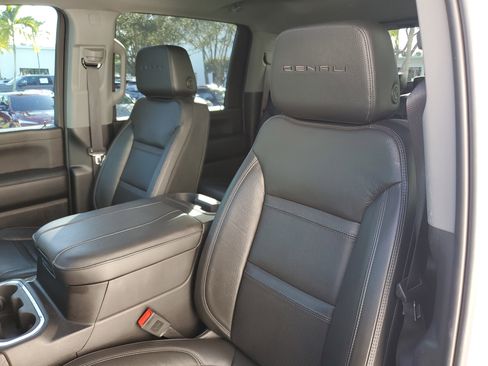 Used 2023 GMC Sierra 2500 Denali w/ Denali Ultimate Package image 19