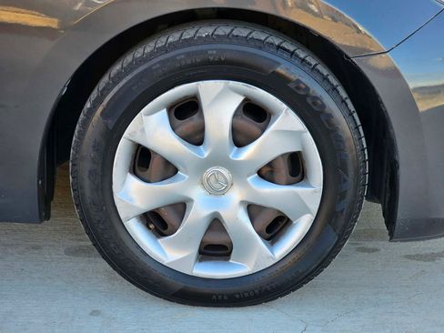 Used 2015 MAZDA MAZDA3 i Sport image 28