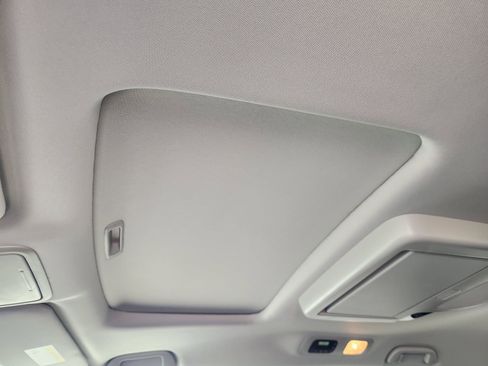 New 2026 Honda Odyssey Touring image 29