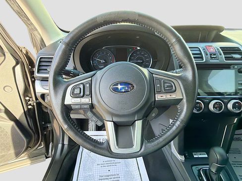 Used 2018 Subaru Forester 2.5i Touring w/ Popular Package #3B AWD/4WD image 37