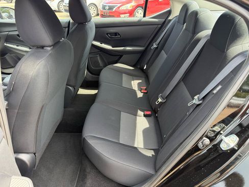 Used 2025 Nissan Sentra SV w/ All-Weather Package FWD image 13