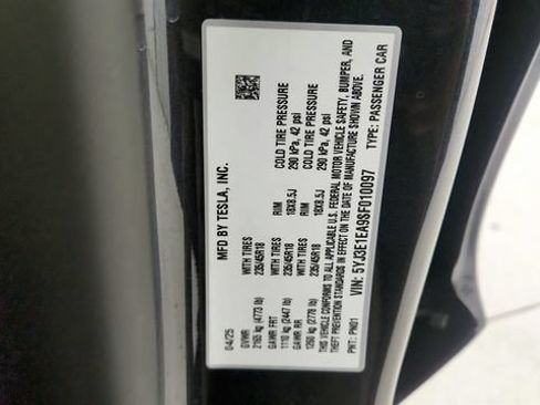 Used 2025 Tesla Model 3 RWD image 78