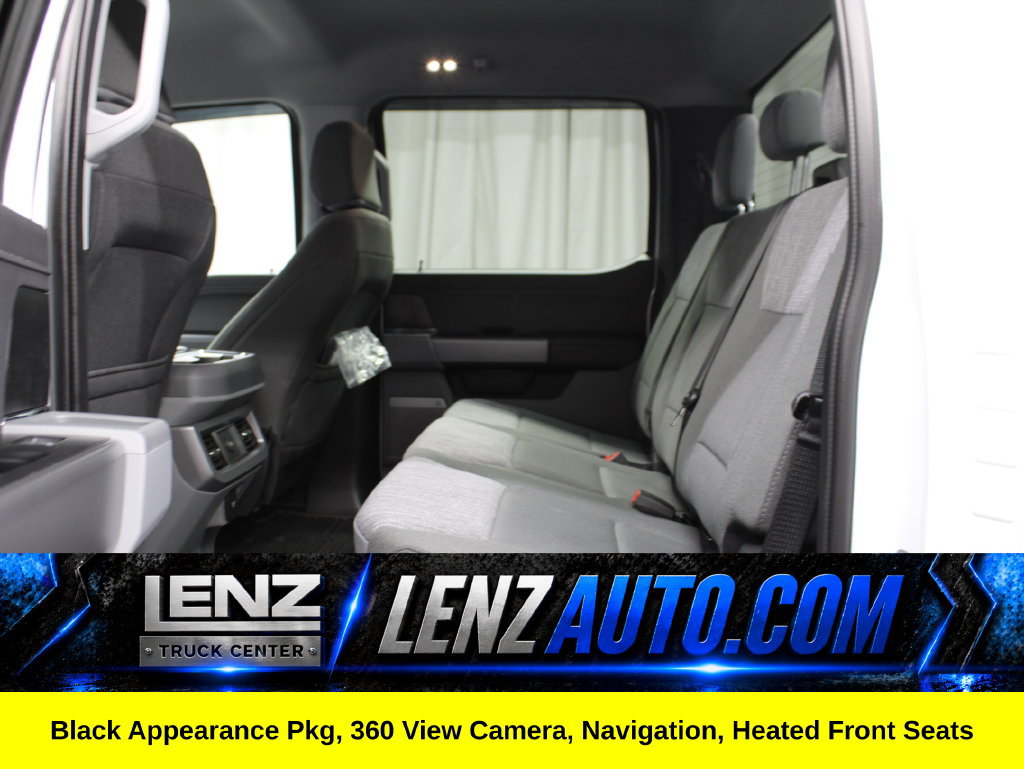 Used 2025 Ford F250 XLT w/ Black Appearance Package AWD/4WD image 17