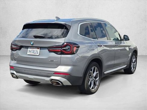Used 2023 BMW X3 xDrive30i w/ Premium Package AWD/4WD image 5