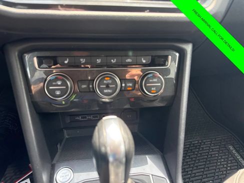 Used 2019 Volkswagen Tiguan SE AWD/4WD image 26