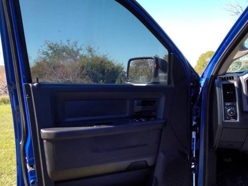 Used 2016 RAM 1500 Express image 9