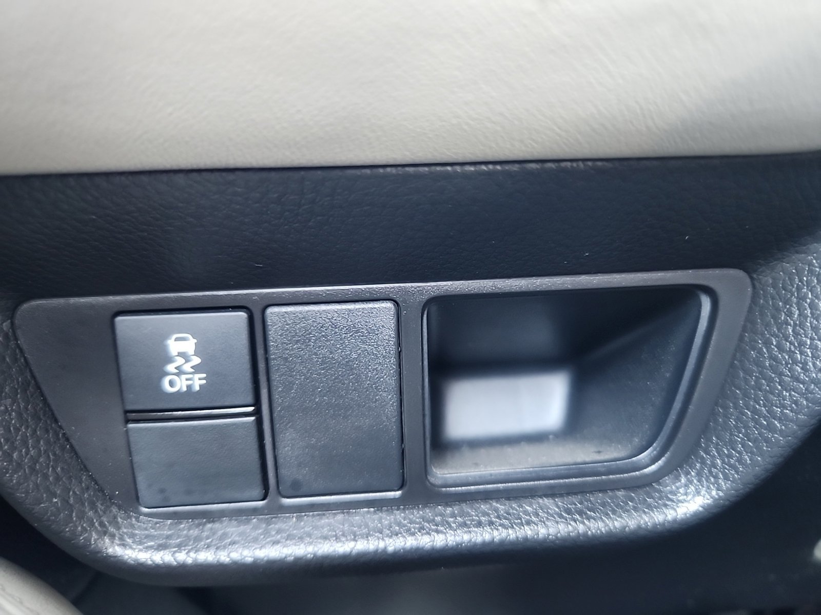 Used 2025 Honda HR-V LX image 26
