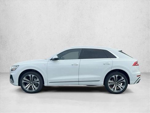 Used 2020 Audi Q8 Premium Plus image 9