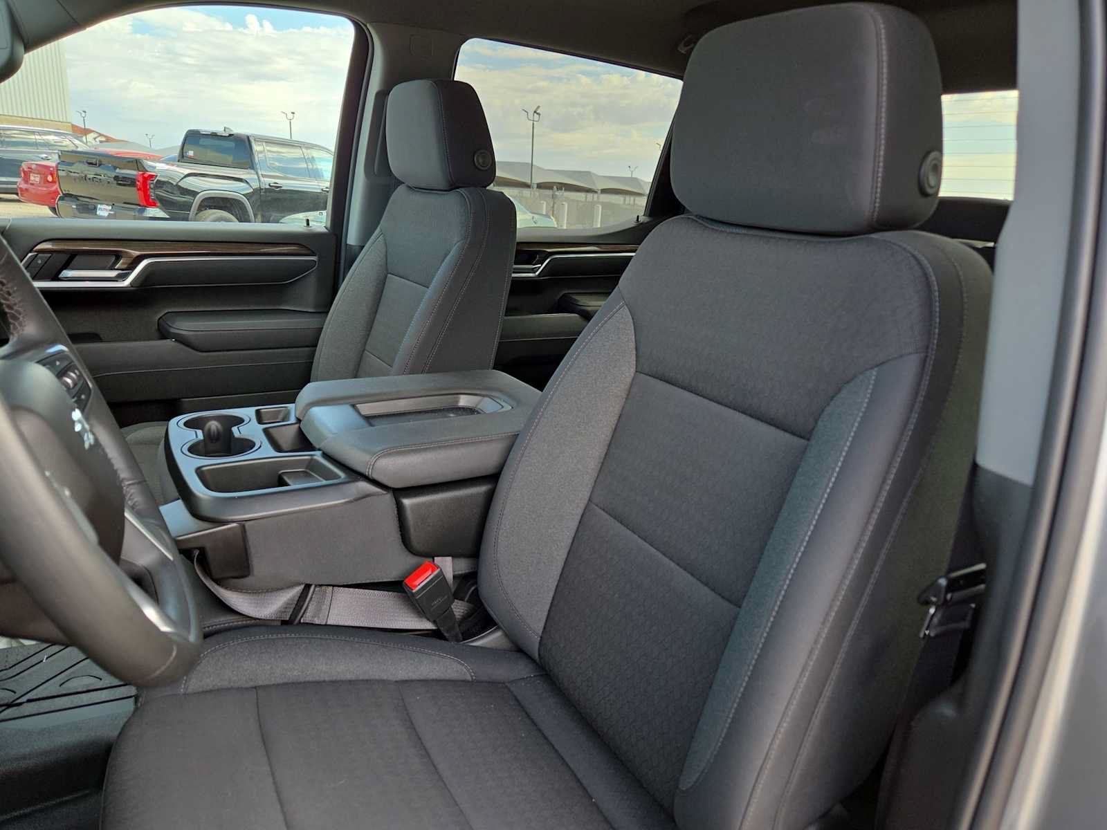 Used 2026 Chevrolet Silverado 1500 RST w/ RST Select Package RWD image 15