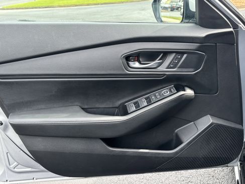 Used 2025 Honda Accord Touring image 14