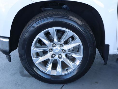 Used 2019 Chevrolet Silverado 1500 LTZ w/ LTZ Plus Package image 12