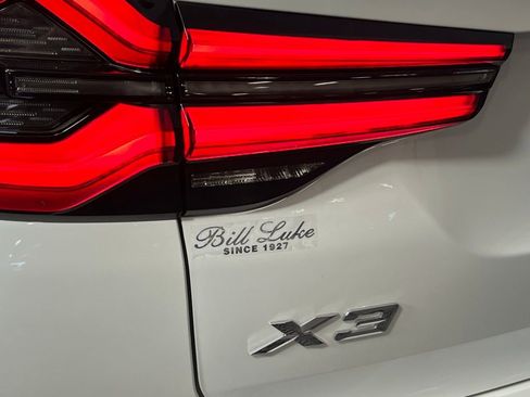 Used 2024 BMW X3 xDrive30i w/ Convenience Package w/ZPA image 12