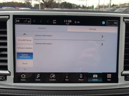 New 2026 Chrysler Pacifica Limited image 73