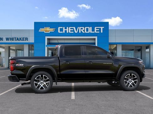 Certified 2024 Chevrolet Colorado Z71 w/ Advanced Trailering Package image 39