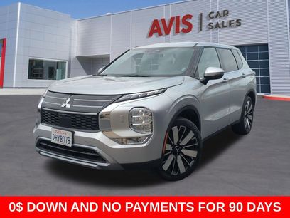 Used 2025 Mitsubishi Outlander SE