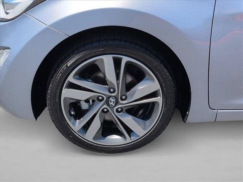 Used 2015 Hyundai Elantra Limited w/ Option Group 05 FWD image 26