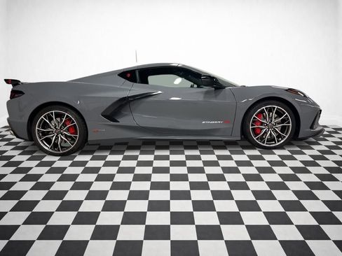 Certified 2025 Chevrolet Corvette Stingray Premium Cpe w/ Z51 Performance Package image 2