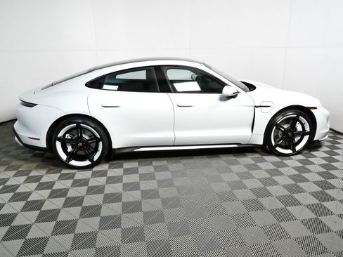 Certified 2021 Porsche Taycan Turbo w/ Premium Package AWD/4WD image 29