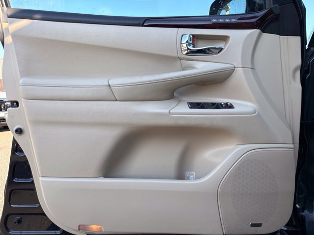 Used 2009 Lexus LX 570 4WD image 9