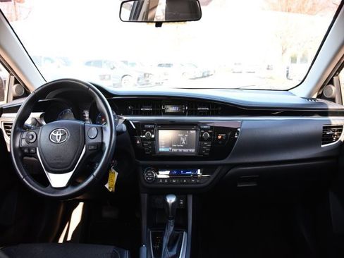 Used 2014 Toyota Corolla S image 17