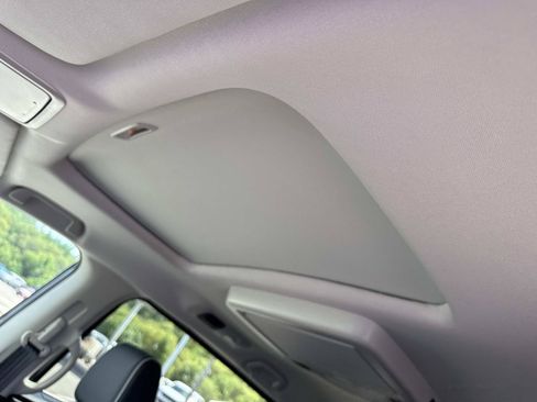 Used 2026 Honda Odyssey Touring image 34