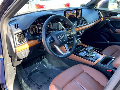 Used 2021 Audi Q5 Premium Plus w/ Premium Plus Package image 18