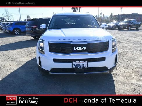 Used 2022 Kia Telluride S image 2