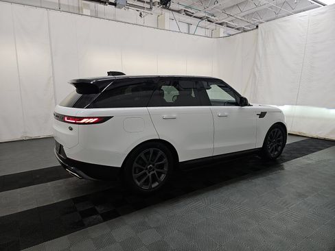 Used 2023 Land Rover Range Rover Sport SE AWD/4WD image 6