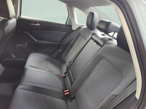 New 2026 Volkswagen Jetta SE FWD image 18