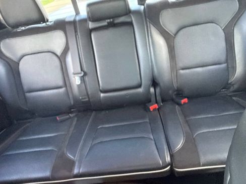 Used 2023 RAM 1500 Laramie AWD/4WD image 14